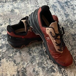 On Cloud Running Cloudventure Waterproof Athletic Shoes